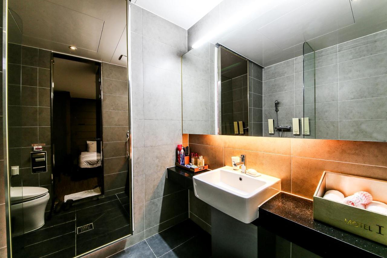 Gyeongju Arrietty Motel Екстер'єр фото