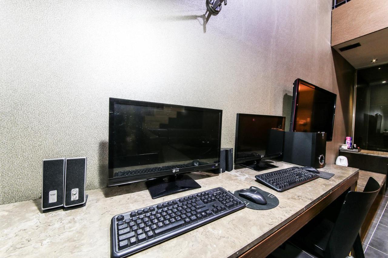 Gyeongju Arrietty Motel Екстер'єр фото