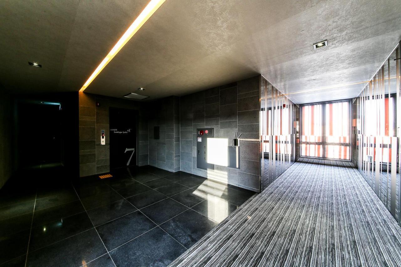 Gyeongju Arrietty Motel Екстер'єр фото